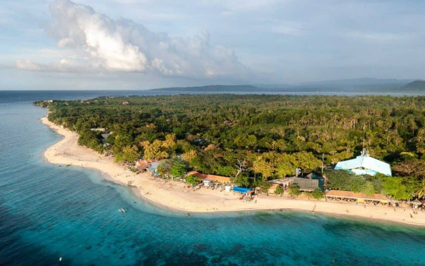 Basdaku White Beach, Moalboal, Philippines